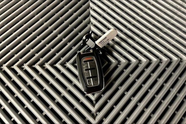 2024 Chrysler Pacifica Touring L Adaptive Cruise - Blind Spot Detection