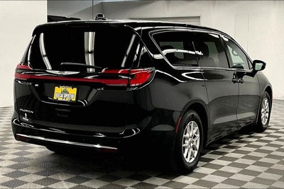 2024 Chrysler Pacifica Touring L Adaptive Cruise - Blind Spot Detection