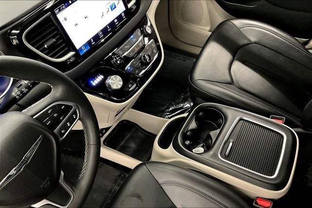 2024 Chrysler Pacifica Touring L Adaptive Cruise - Blind Spot Detection