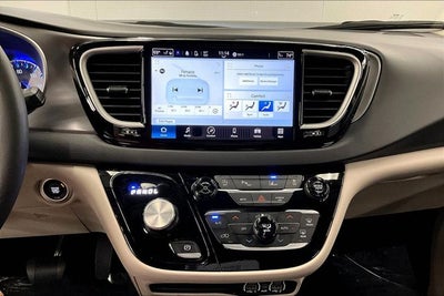 2024 Chrysler Pacifica Touring L Adaptive Cruise - Blind Spot Detection