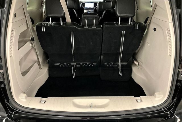 2024 Chrysler Pacifica Touring L Adaptive Cruise - Blind Spot Detection