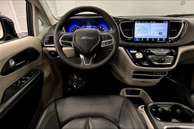 2024 Chrysler Pacifica Touring L Adaptive Cruise - Blind Spot Detection