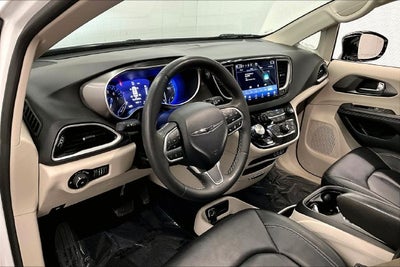 2024 Chrysler Pacifica Touring L Adaptive Cruise-Htd Seats-Remote Start