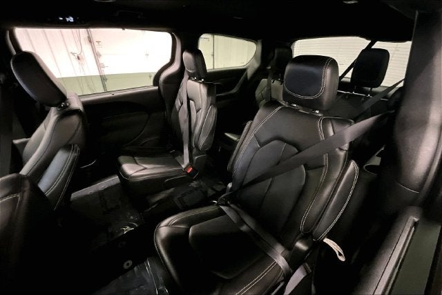 2025 Chrysler Pacifica Select Adaptive Cruise Control