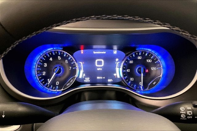 2025 Chrysler Pacifica Select Adaptive Cruise Control