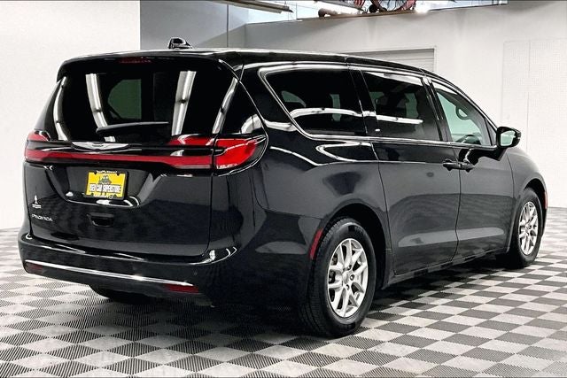 2023 Chrysler Pacifica Touring L Adaptive Cruise - Htd Seats - Remote Start