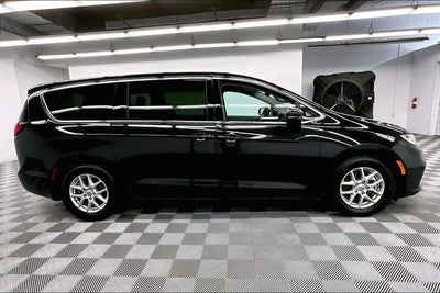 2023 Chrysler Pacifica Touring L Adaptive Cruise - Htd Seats - Remote Start