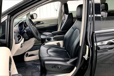 2023 Chrysler Pacifica Touring L Adaptive Cruise - Htd Seats - Remote Start