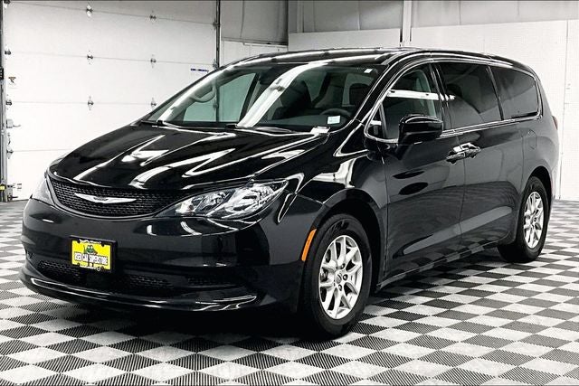 2023 Chrysler Voyager LX Heated Seats - Remote Start