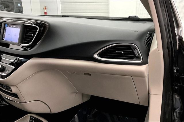 2023 Chrysler Voyager LX Heated Seats - Remote Start