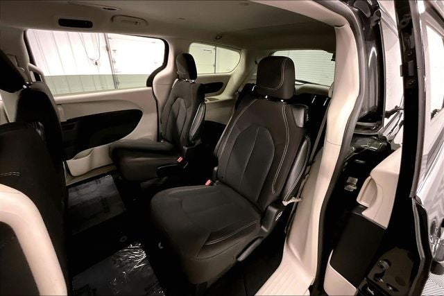 2023 Chrysler Voyager LX Heated Seats - Remote Start