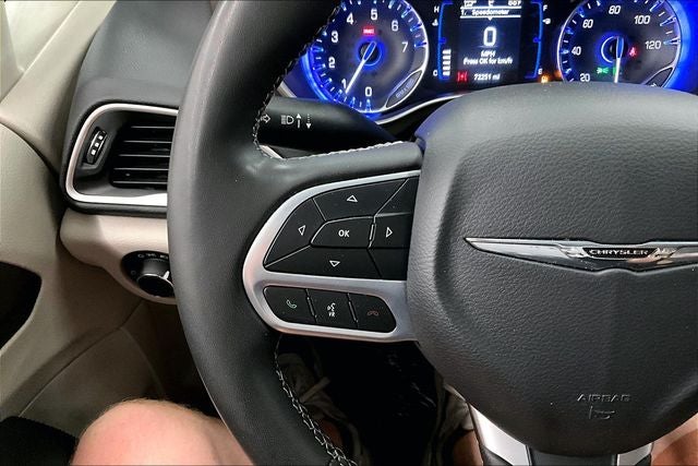 2023 Chrysler Voyager LX