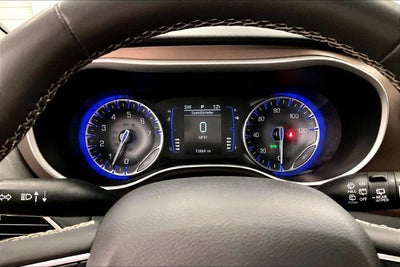 2023 Chrysler Voyager LX Htd Seats-Remote Start-Apple CarPlay/Android Auto