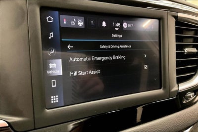 2023 Chrysler Voyager LX Htd Seats-Remote Start-Apple CarPlay/Android Auto