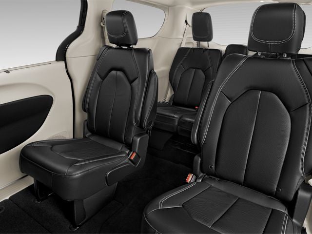 2025 Chrysler Pacifica Limited Htd/Cooled Seats