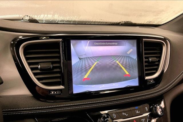 2025 Chrysler Pacifica Limited S Appearance Pkg - Pano Roof - Htd/Cooled Leather