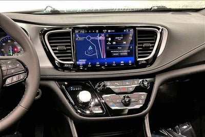 2025 Chrysler Pacifica Limited S Appearance Pkg - Pano Roof - Htd/Cooled Leather