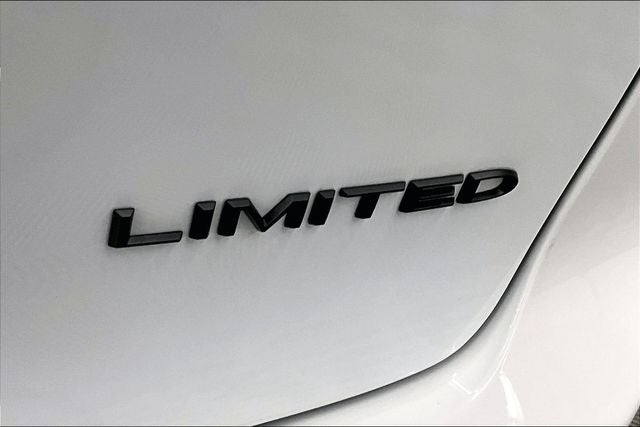 2025 Chrysler Pacifica Limited S Appearance Pkg - Pano Roof - Htd/Cooled Leather