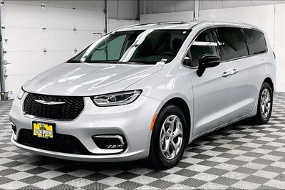 2024 Chrysler Pacifica Limited Pano Roof - Htd/Cooled Leather - Adaptive Cruise