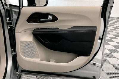 2024 Chrysler Pacifica Limited Pano Roof - Htd/Cooled Leather - Adaptive Cruise