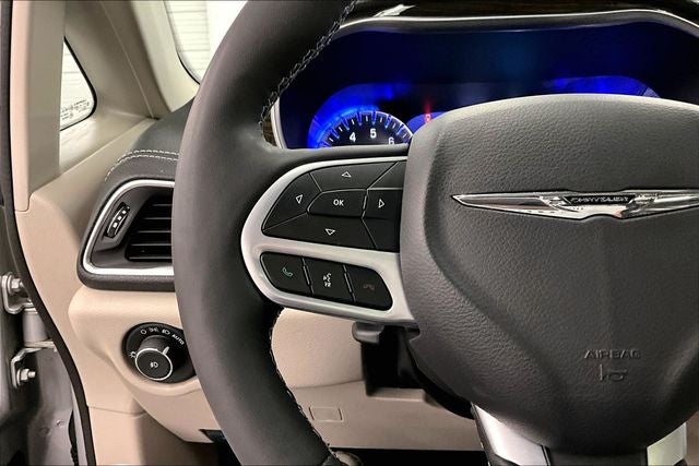 2024 Chrysler Pacifica Limited Pano Roof - Htd/Cooled Leather - Adaptive Cruise