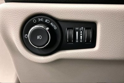 2024 Chrysler Pacifica Limited Pano Roof - Htd/Cooled Leather - Adaptive Cruise