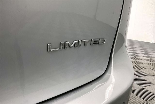 2024 Chrysler Pacifica Limited Pano Roof - Htd/Cooled Leather - Adaptive Cruise