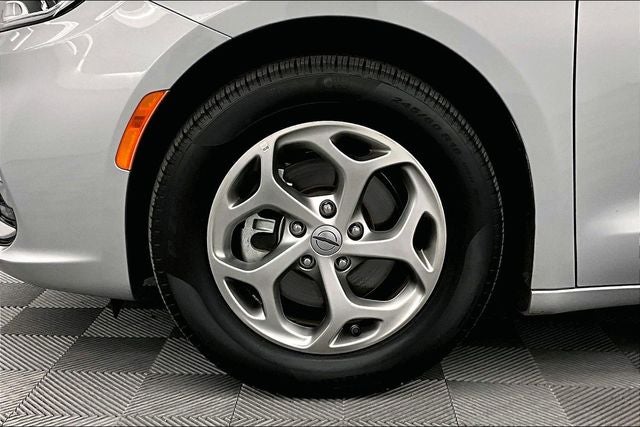 2024 Chrysler Pacifica Limited Pano Roof - Htd/Cooled Leather - Alpine Audio