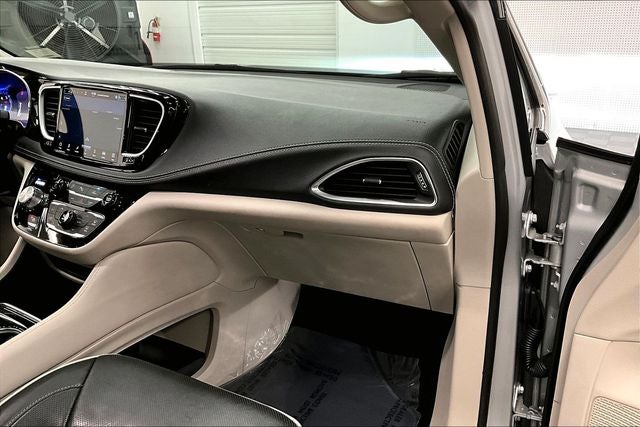 2024 Chrysler Pacifica Limited Pano Roof - Htd/Cooled Leather - Alpine Audio