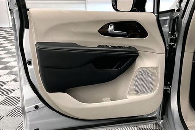 2024 Chrysler Pacifica Limited Pano Roof - Htd/Cooled Leather - Alpine Audio