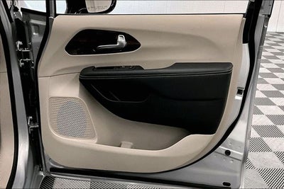 2024 Chrysler Pacifica Limited Pano Roof - Htd/Cooled Leather - Alpine Audio