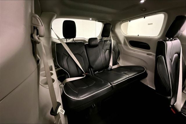 2024 Chrysler Pacifica Limited Pano Roof - Htd/Cooled Leather - Alpine Audio