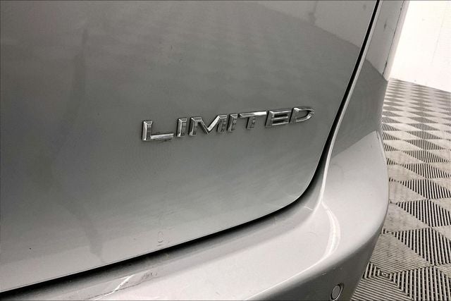 2024 Chrysler Pacifica Limited Pano Roof - Htd/Cooled Leather - Alpine Audio