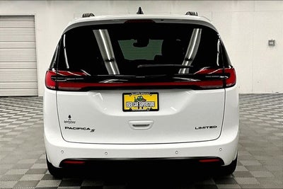 2025 Chrysler Pacifica Limited