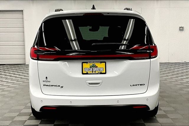 2025 Chrysler Pacifica Limited
