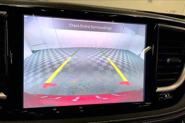 2025 Chrysler Pacifica Limited S Appearance Pkg - Pano Roof - Htd/Cooled Leather