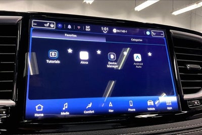 2025 Chrysler Pacifica Limited S Appearance Pkg - Pano Roof - Htd/Cooled Leather