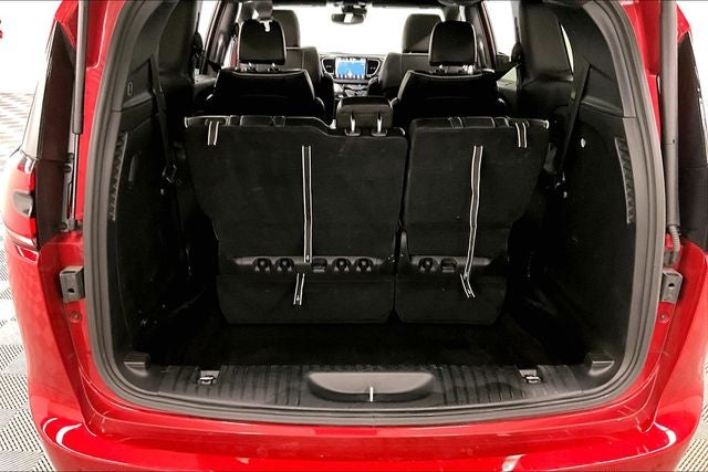 2025 Chrysler Pacifica Limited S Appearance Pkg - Pano Roof - Htd/Cooled Leather