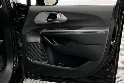 2025 Chrysler Pacifica Limited Pano Roof-Adaptive Cruise-Htd/Cooled Leather