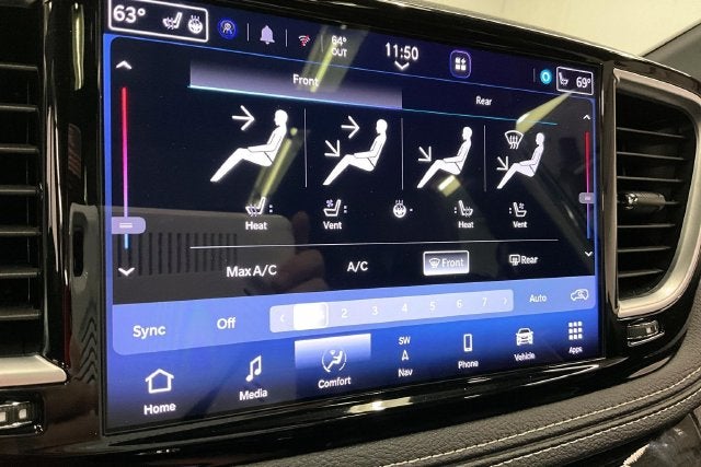2025 Chrysler Pacifica Limited Pano Roof-Adaptive Cruise-Htd/Cooled Leather