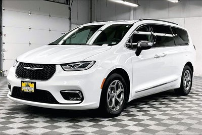 2023 Chrysler Pacifica Limited Panoramic Roof - Htd/Cooled Leather