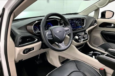 2023 Chrysler Pacifica Limited Panoramic Roof - Htd/Cooled Leather
