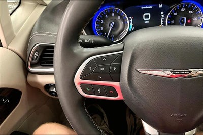 2023 Chrysler Pacifica Limited Panoramic Roof - Htd/Cooled Leather