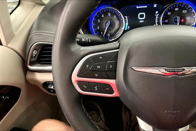 2023 Chrysler Pacifica Limited Panoramic Roof - Htd/Cooled Leather