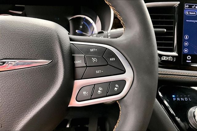 2022 Chrysler Pacifica Hybrid Pinnacle