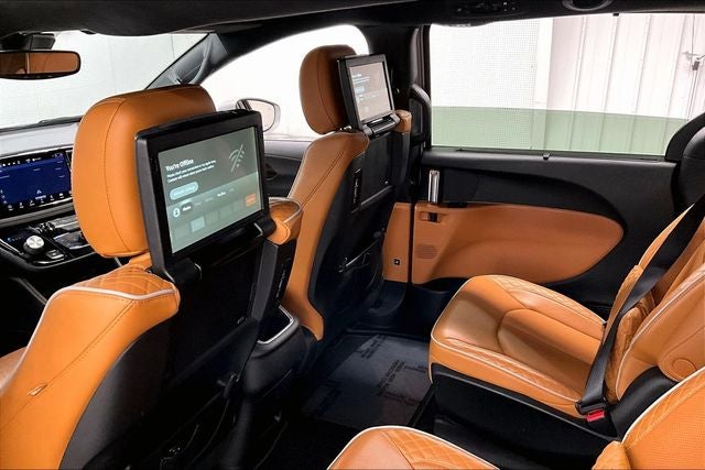2022 Chrysler Pacifica Hybrid Pinnacle