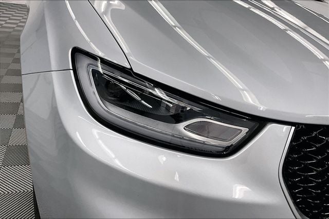 2022 Chrysler Pacifica Hybrid Pinnacle