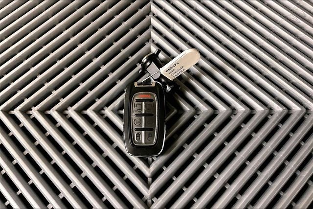 2024 Chrysler Pacifica Limited AWD - Pano Roof - Htd/Cooled Leather