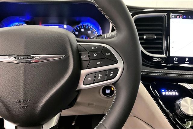 2024 Chrysler Pacifica Limited AWD - Pano Roof - Htd/Cooled Leather