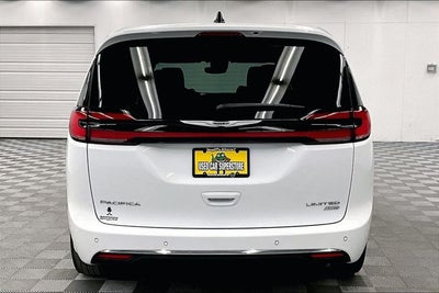 2024 Chrysler Pacifica Limited AWD - Pano Roof - Htd/Cooled Leather